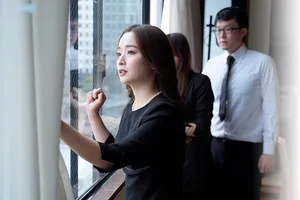 ông xã mất 3 năm, má kế trẻ tìm đến con ông chồng giải tỏa thiếu thốn