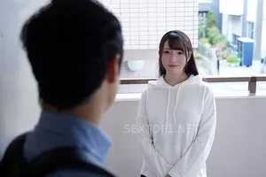Cậu học sinh đại học trúng số và em gái hàng xóm cạnh bên đầy nóng bỏng dù đã có chồng